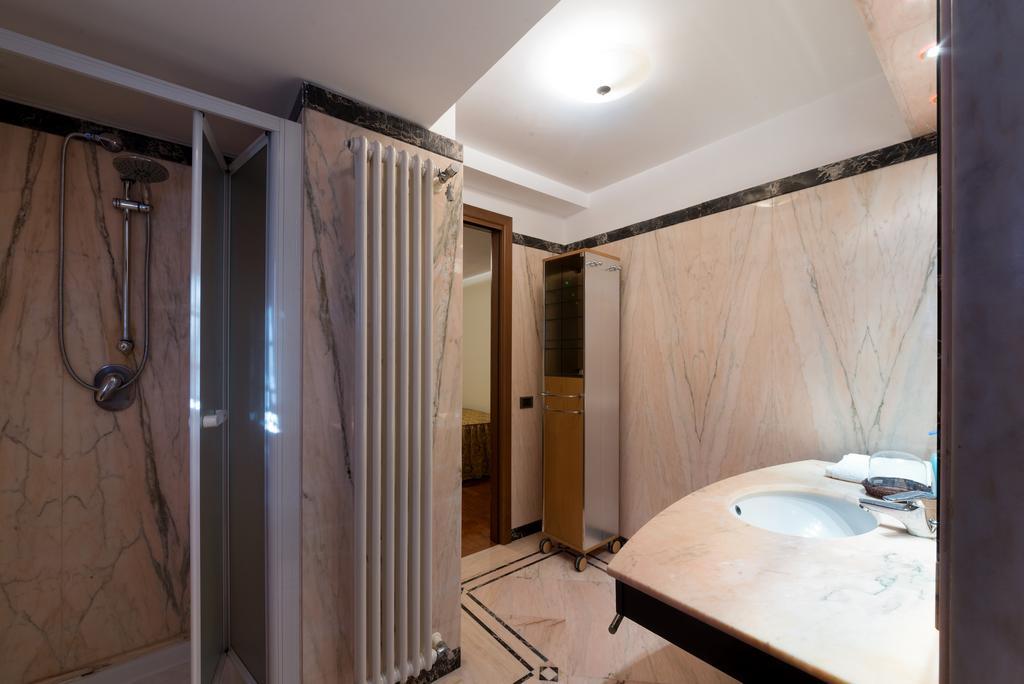 טיבולי Villa Serapide B&B מראה חיצוני תמונה