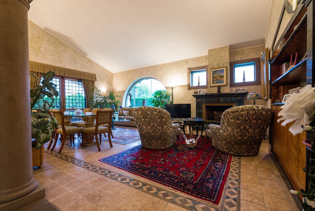 טיבולי Villa Serapide B&B מראה חיצוני תמונה