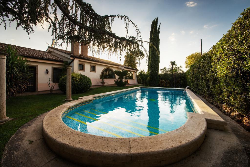 טיבולי Villa Serapide B&B מראה חיצוני תמונה