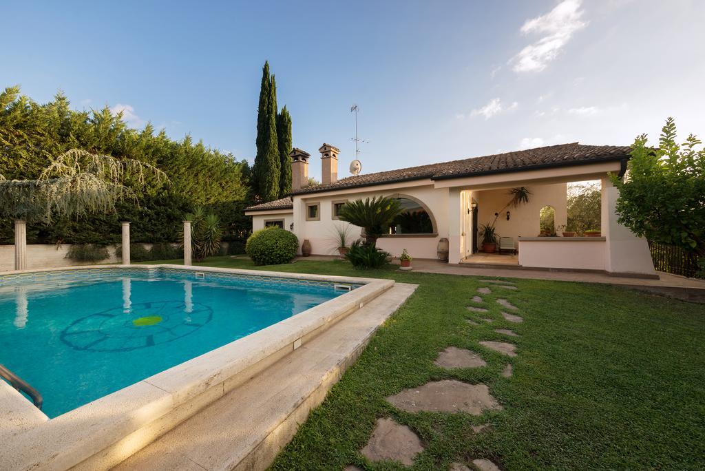 טיבולי Villa Serapide B&B מראה חיצוני תמונה